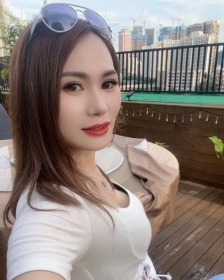 麣