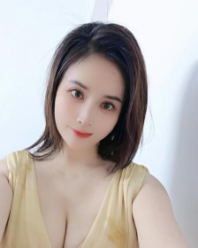 -㣨飩